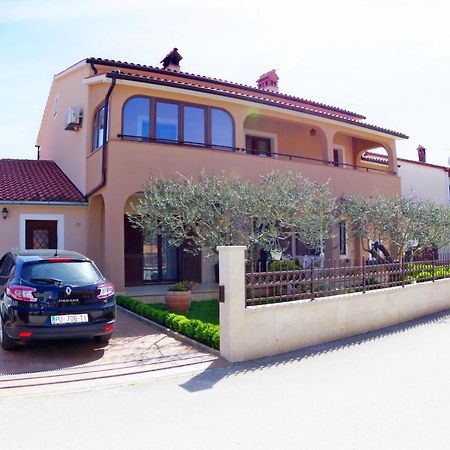PUY Apartments Tina & Denis מראה חיצוני תמונה