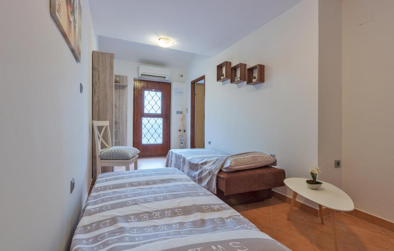 PUY Apartments Tina & Denis מראה חיצוני תמונה