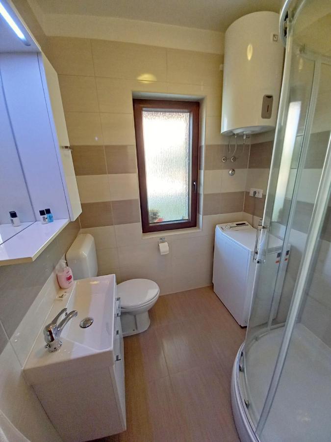 PUY Apartments Tina & Denis מראה חיצוני תמונה