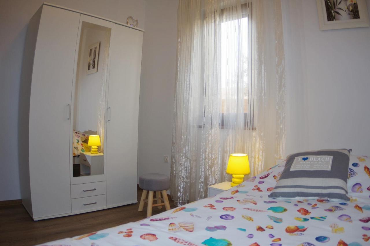 PUY Apartments Tina & Denis מראה חיצוני תמונה